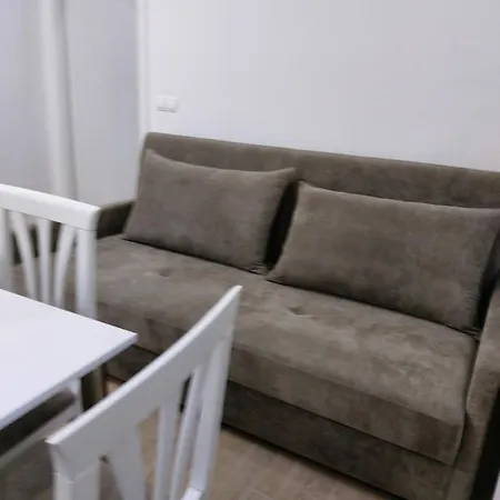 Appartamento Spacious Near The